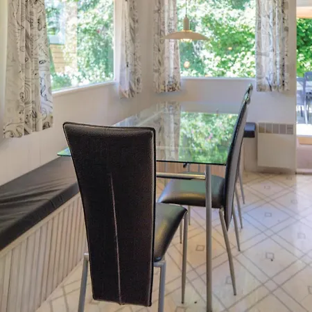 Three-bedroom Holiday In Nykobing Sj * Nyrup